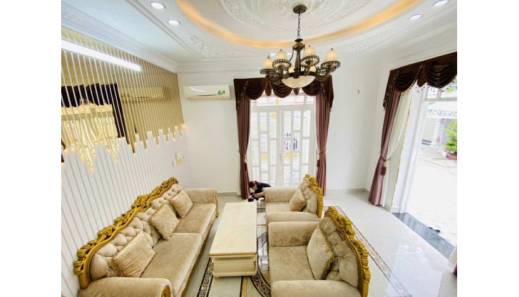 Cần bán khu biệt thự mini gần khu Amelie full thiết kế bên trong đẳng cấp giá bèo
